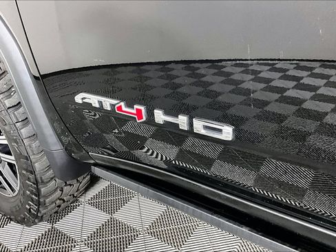 Certified 2022 GMC Sierra 2500 AT4 AWD/4WD image 23