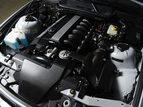 Used 1998 BMW M3 Coupe image 8