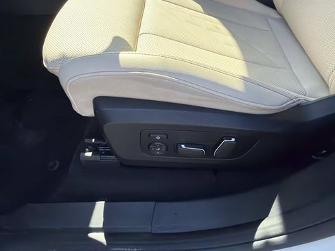 Used 2025 BMW X3 xDrive30i w/ Convenience Package image 15