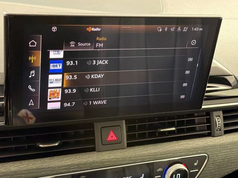 Used 2023 Audi A5 2.0T Premium Plus w/ Premium Plus AWD/4WD image 16