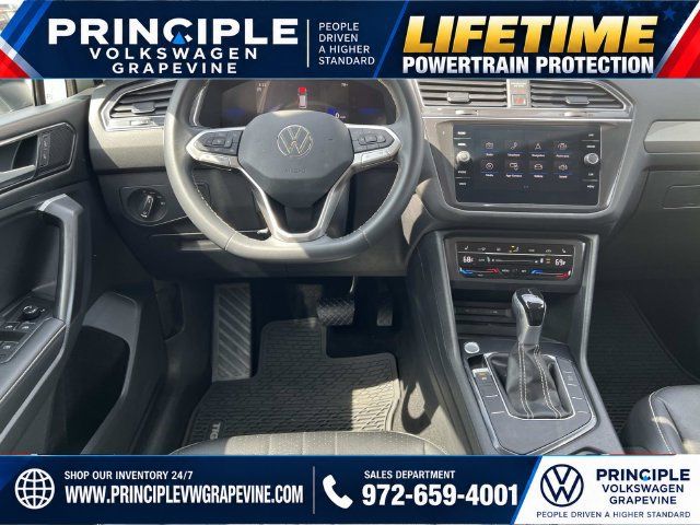 Used 2023 Volkswagen Tiguan SE FWD image 26