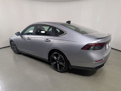 Used 2023 Honda Accord Sport image 5