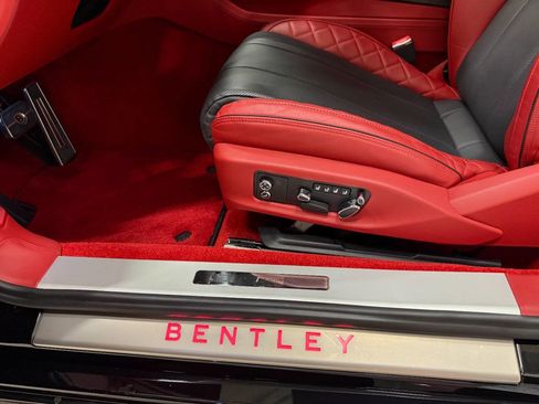 Used 2021 Bentley Continental GT AWD/4WD image 20