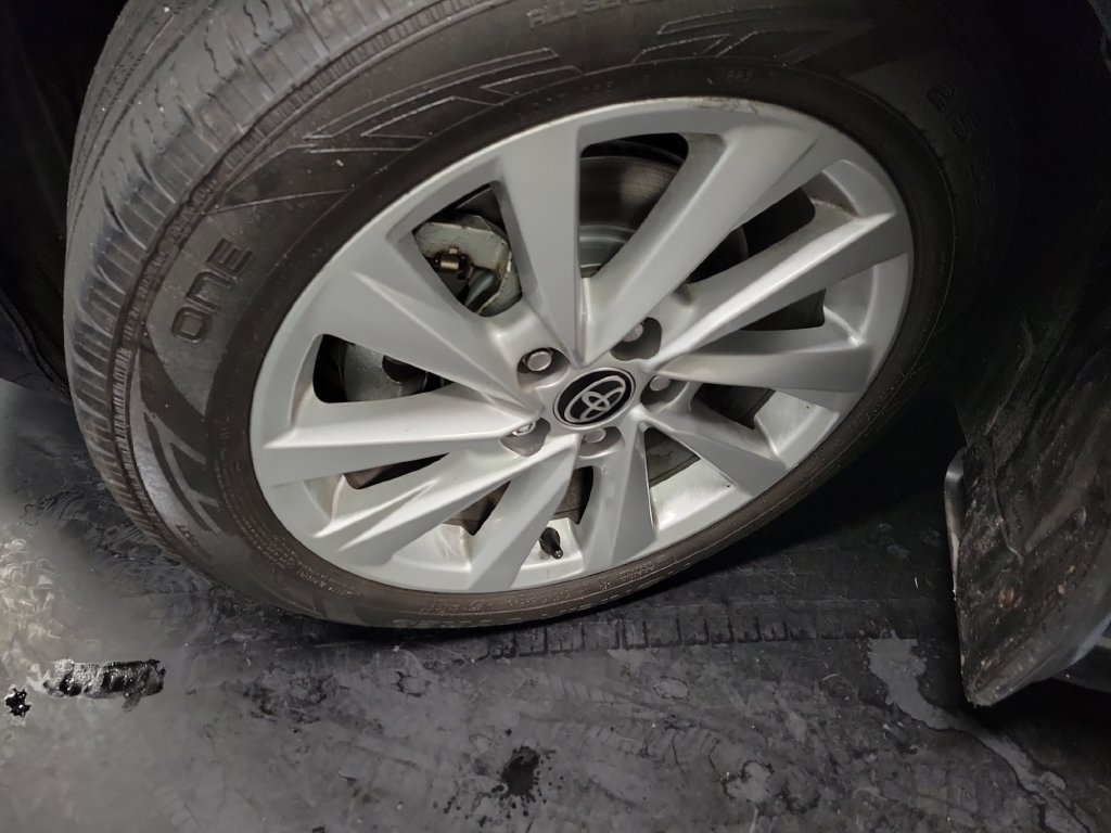 Used 2023 Toyota Camry SE FWD image 13