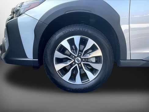 Used 2025 Subaru Outback Limited AWD/4WD image 34