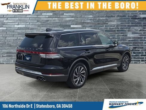 Used 2025 Lincoln Aviator AWD image 6