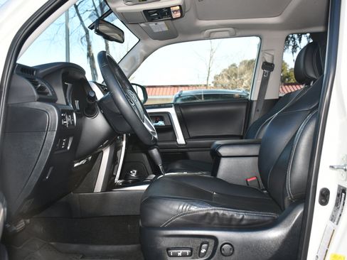 Used 2018 Toyota 4Runner Limited image 7