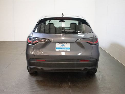 Used 2023 Honda HR-V LX image 5