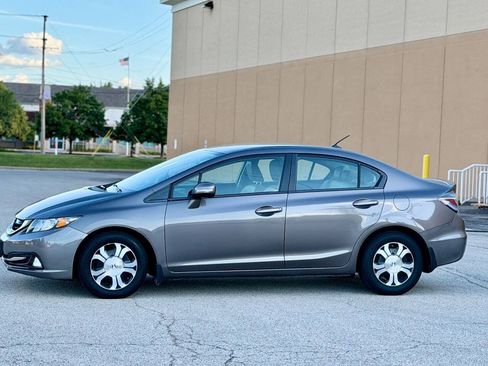 Used 2013 Honda Civic Hybrid Sedan image 8