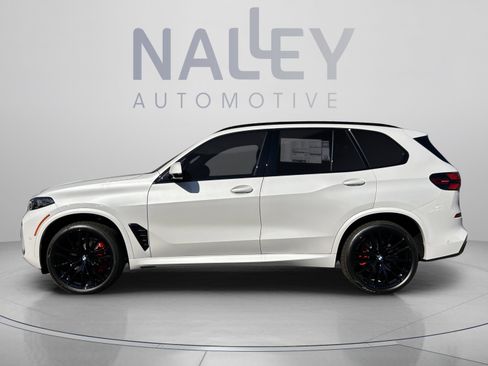 Used 2026 BMW X5 sDrive40i w/ M Sport Package RWD image 3