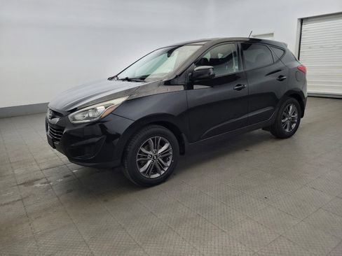 Used 2015 Hyundai Tucson GLS w/ Option Group 02 AWD/4WD image 2