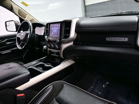 Used 2020 RAM 1500 Laramie AWD/4WD image 15