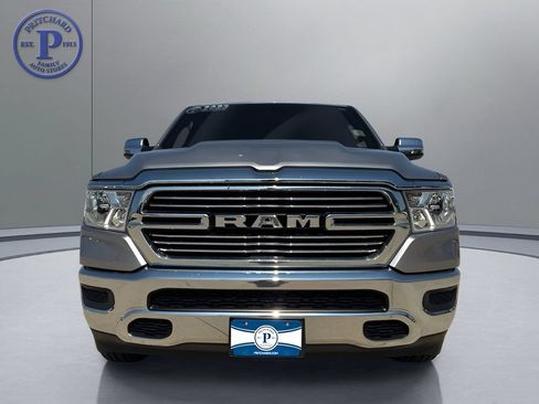 Used 2023 RAM 1500 Laramie AWD/4WD image 2