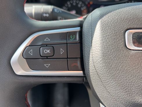 Certified 2022 Jeep Compass Trailhawk AWD/4WD image 11