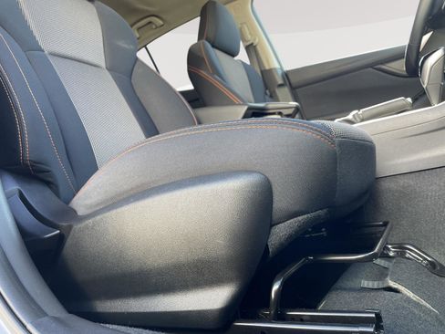 Certified 2023 Subaru Crosstrek 2.0i Premium image 4