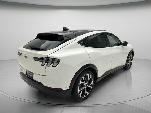 Used 2022 Ford Mustang Mach-E Premium RWD image 5