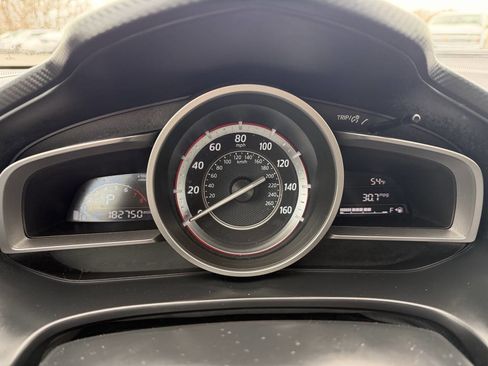 Used 2016 MAZDA MAZDA3 i Sport w/ Preferred Equipment Package image 16