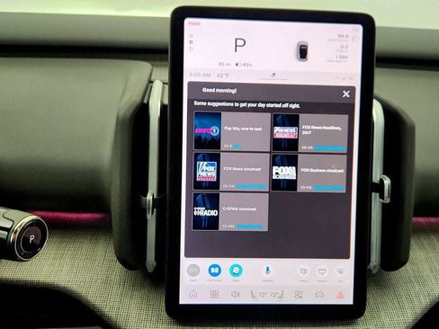 Used 2025 Volvo EX30 Ultra image 19