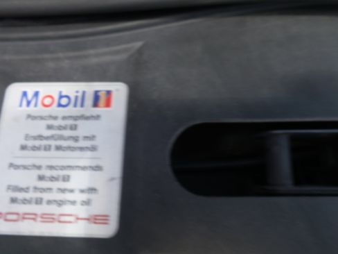 Used 2004 Porsche Cayenne Turbo image 37