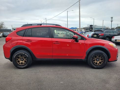 Used 2016 Subaru Crosstrek 2.0i Premium w/ Special Edition image 4
