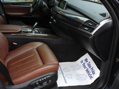 Used 2015 BMW X5 xDrive35i AWD/4WD image 17
