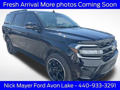 Used 2023 Ford Expedition Limited AWD/4WD image 10