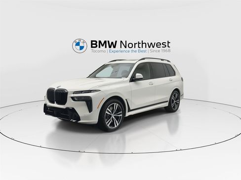 New 2027 BMW X7 xDrive40i w/ M Sport Package AWD/4WD image 9