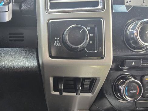 Used 2017 Ford F250 Lariat w/ Chrome Package AWD/4WD image 20