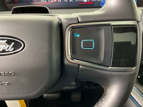 New 2026 Ford Expedition Max Platinum image 27