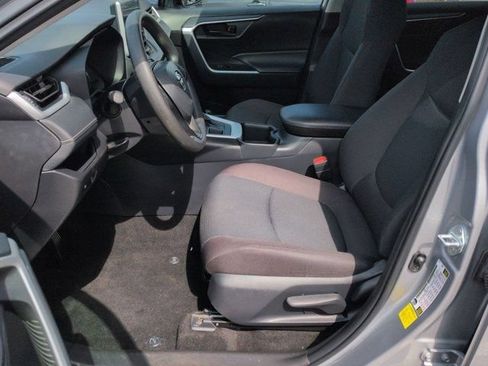 Certified 2025 Toyota RAV4 LE AWD/4WD image 8