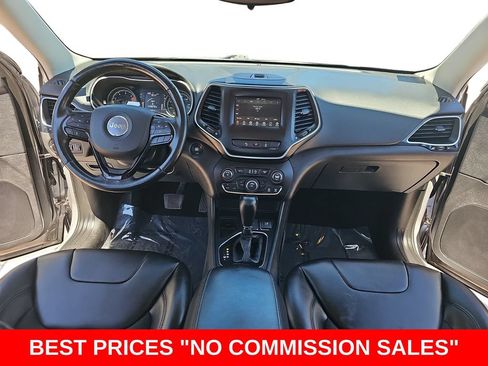 Used 2021 Jeep Cherokee Latitude Plus FWD image 9