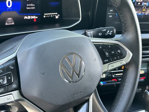 Used 2025 Volkswagen Jetta S FWD image 27