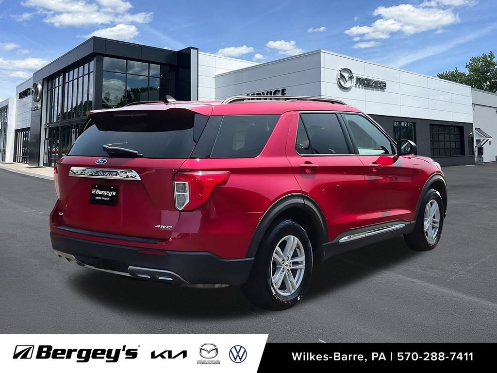 Used 2021 Ford Explorer XLT w/ Equipment Group 202A AWD/4WD image 6