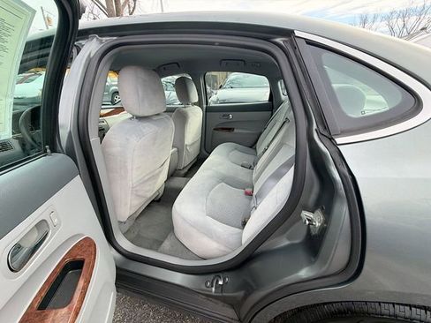 Used 2005 Buick LaCrosse CX image 16