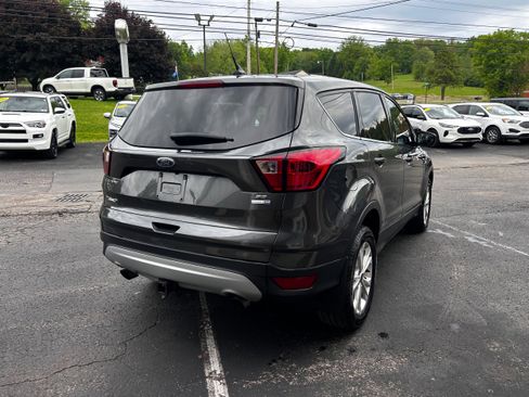 Used 2019 Ford Escape SE AWD/4WD image 11