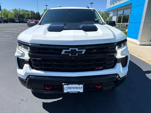 Used 2023 Chevrolet Silverado 1500 LT Trail Boss w/ Protection Package AWD/4WD image 2