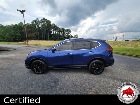 Used 2018 Nissan Rogue SV AWD/4WD image 2