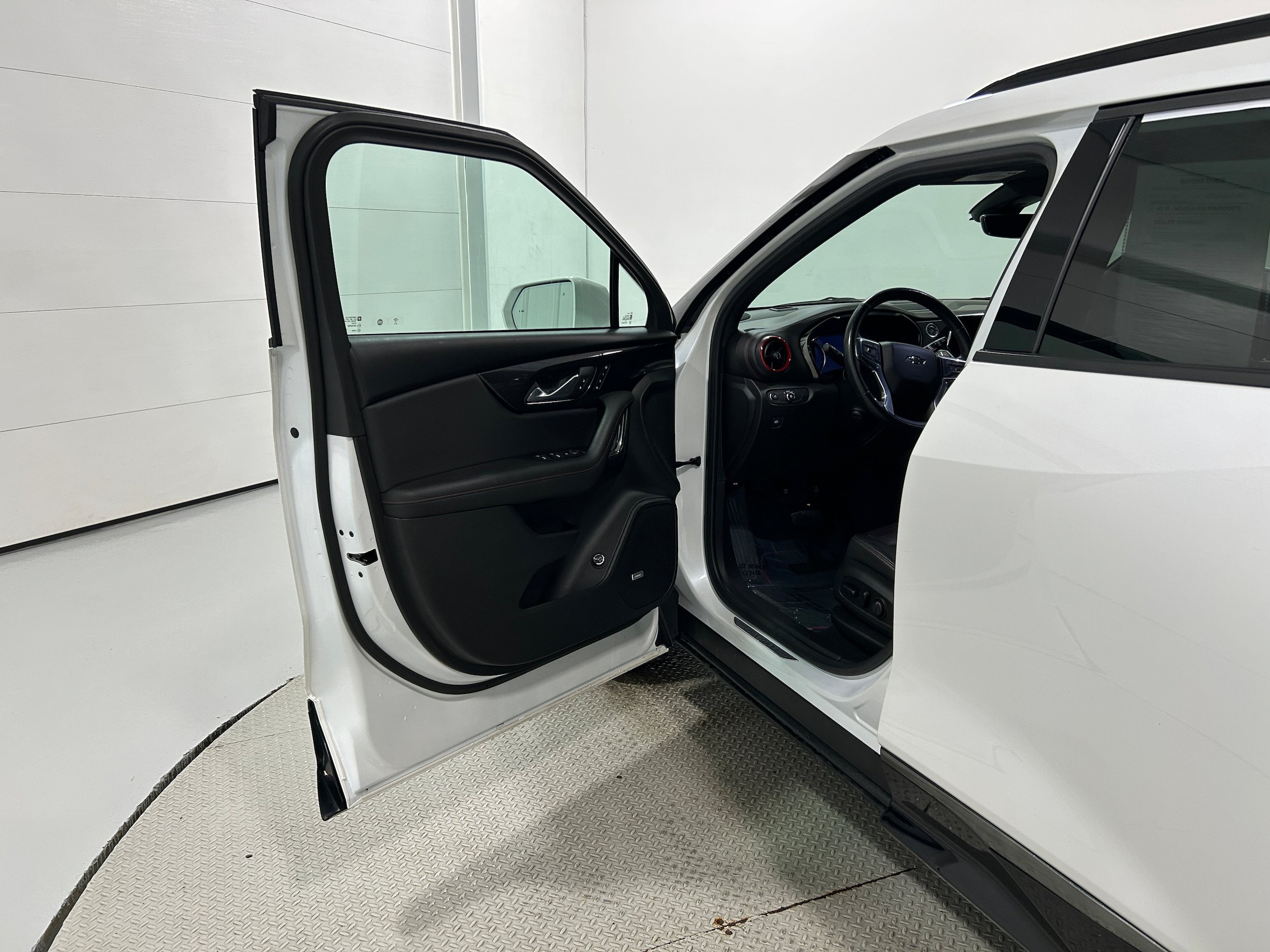 Used 2020 Chevrolet Blazer RS AWD/4WD image 24