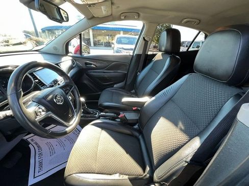 Used 2017 Buick Encore Preferred image 10