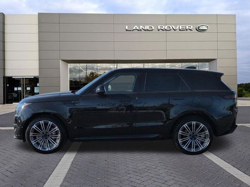 New 2026 Land Rover Range Rover Sport Dynamic SE AWD/4WD image 8