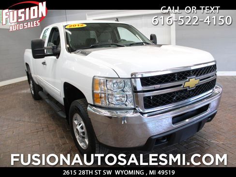 Used 2012 Chevrolet Silverado 2500 LT w/ Convenience Package AWD/4WD image 1
