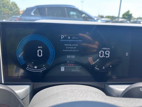 Used 2025 Hyundai Sonata SEL FWD image 17