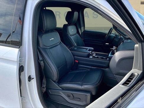 New 2026 Ford Expedition Platinum w/ Stealth Performance Package image 11