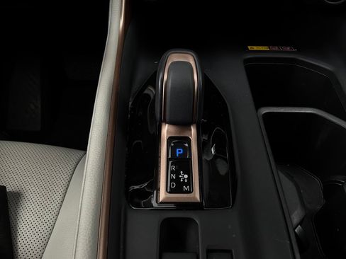 Used 2024 Toyota Grand Highlander AWD Hybrid image 35