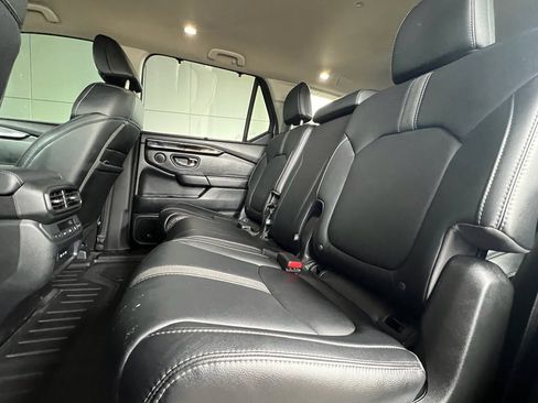 Used 2024 Honda Pilot EX-L image 16