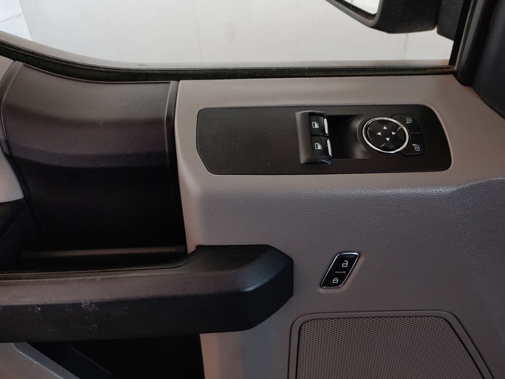 Used 2019 Ford F150 XL w/ Equipment Group 101A Mid RWD image 18