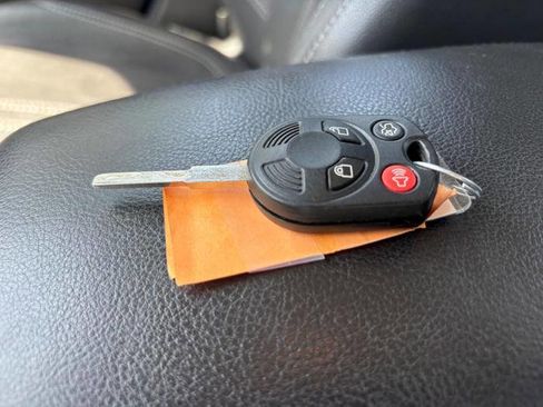 Used 2014 Ford Focus SE w/ Equipment Group 201A FWD image 42