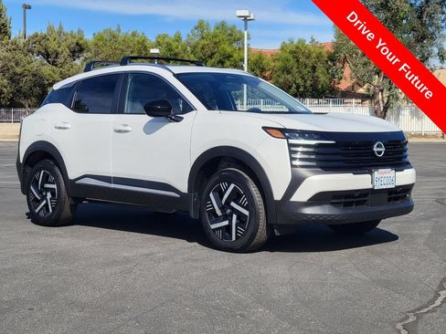 Used 2026 Nissan Kicks SV w/ SV Premium Package FWD image 31