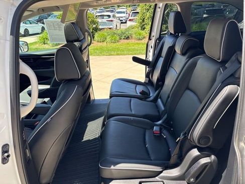 Used 2026 Honda Odyssey Touring image 22