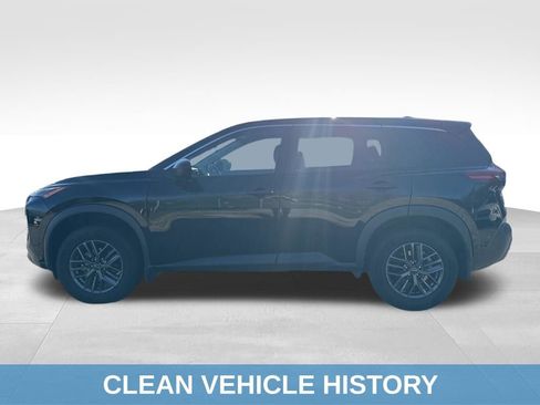 Used 2023 Nissan Rogue S image 3